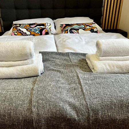 Apartament ยาวอร์ซโน ภายนอก รูปภาพ